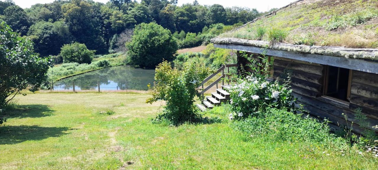 Vila Aux Demeures Des Fees Thouron Exteriér fotografie